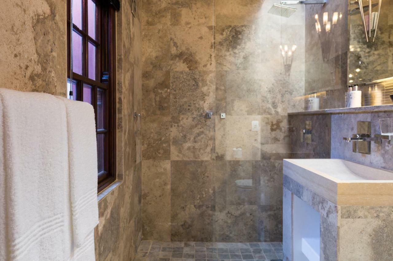 Central Cape Town, Stylish Home, With Private Courtyard 외부 사진