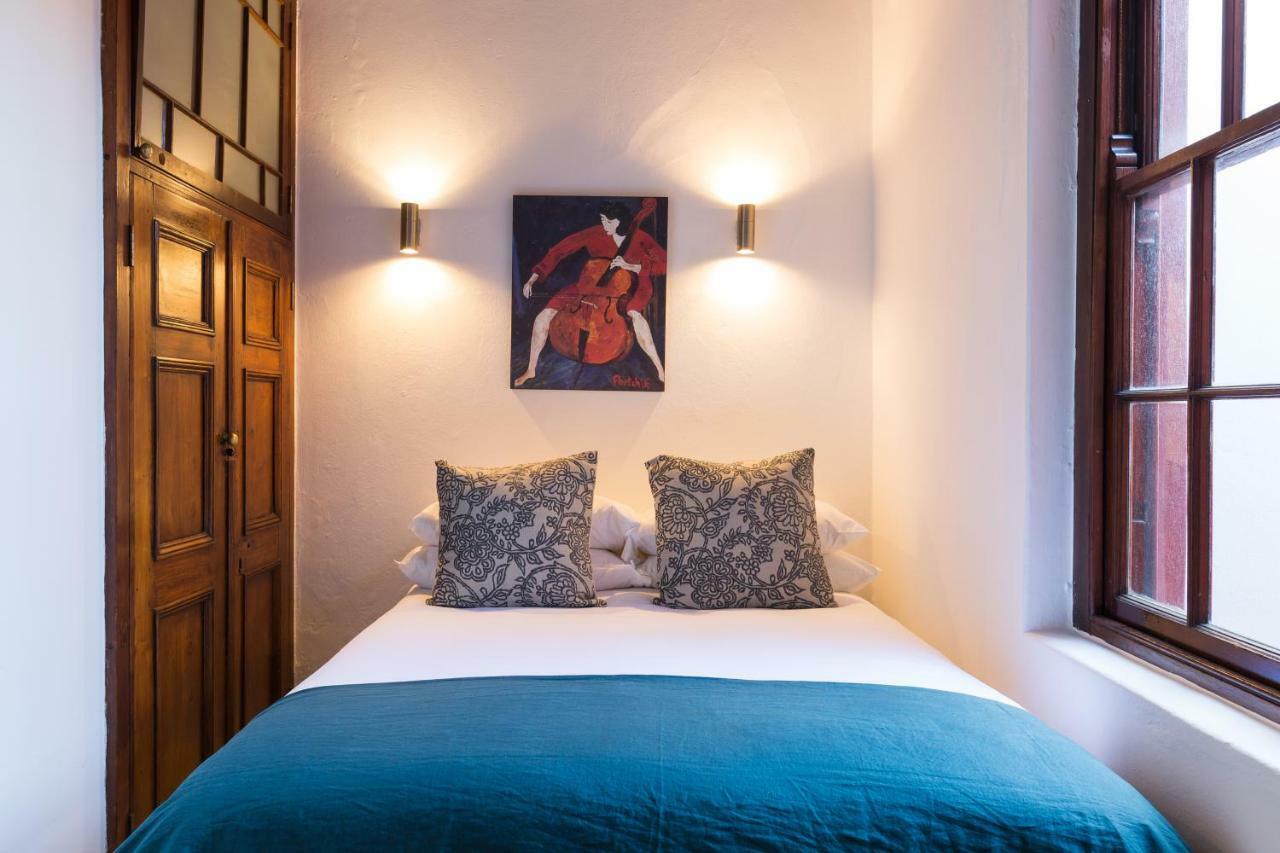 Central Cape Town, Stylish Home, With Private Courtyard 외부 사진